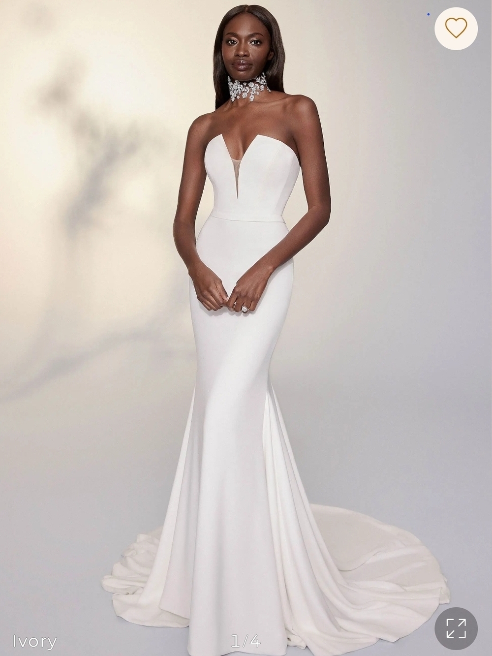 Strapless Ivory Wedding Gown with Sweetheart V-Neck Size 16w Nwt